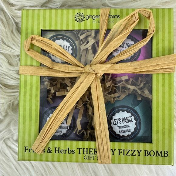 Ginger Lily Farms Fruits & Herbs Therapy Fizzy Bath Bomb Gift Set, 4 Ct, 3 Oz ea - Picture 3 of 9